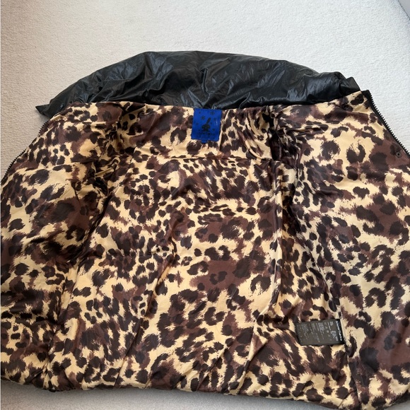 Snowflake Down Filled Short Puffer Jacket - Picture 8 of 10